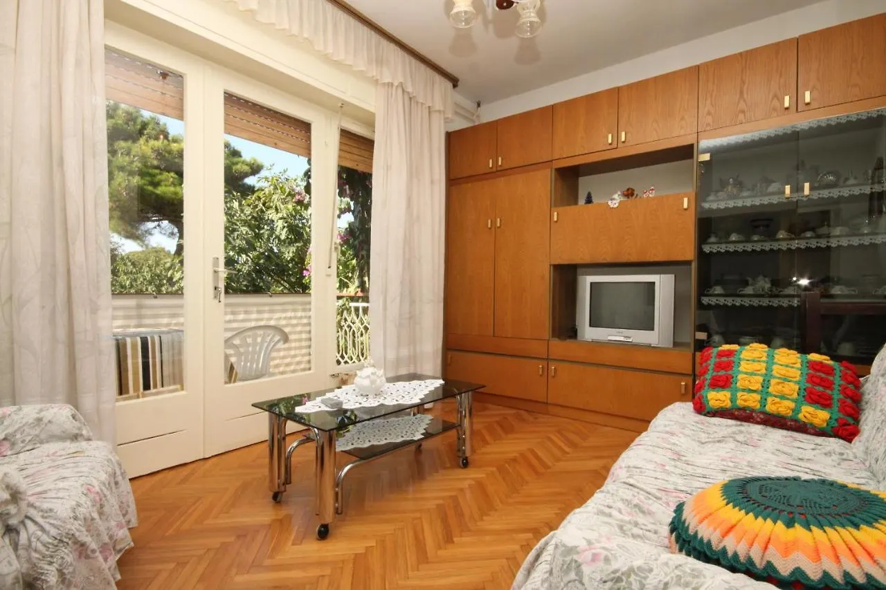 Apartments With A Parking Space Umag - 7066 Kroatië
